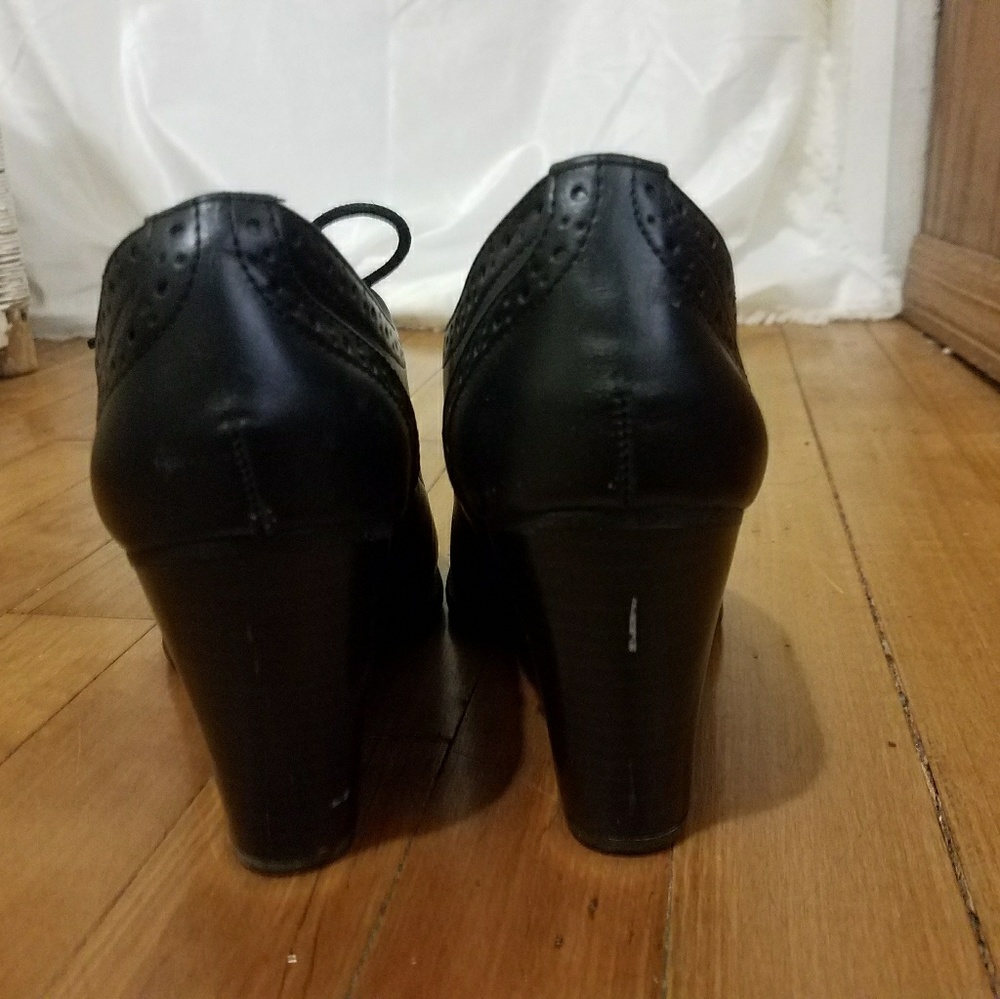 High heels - Picture 2 of 5